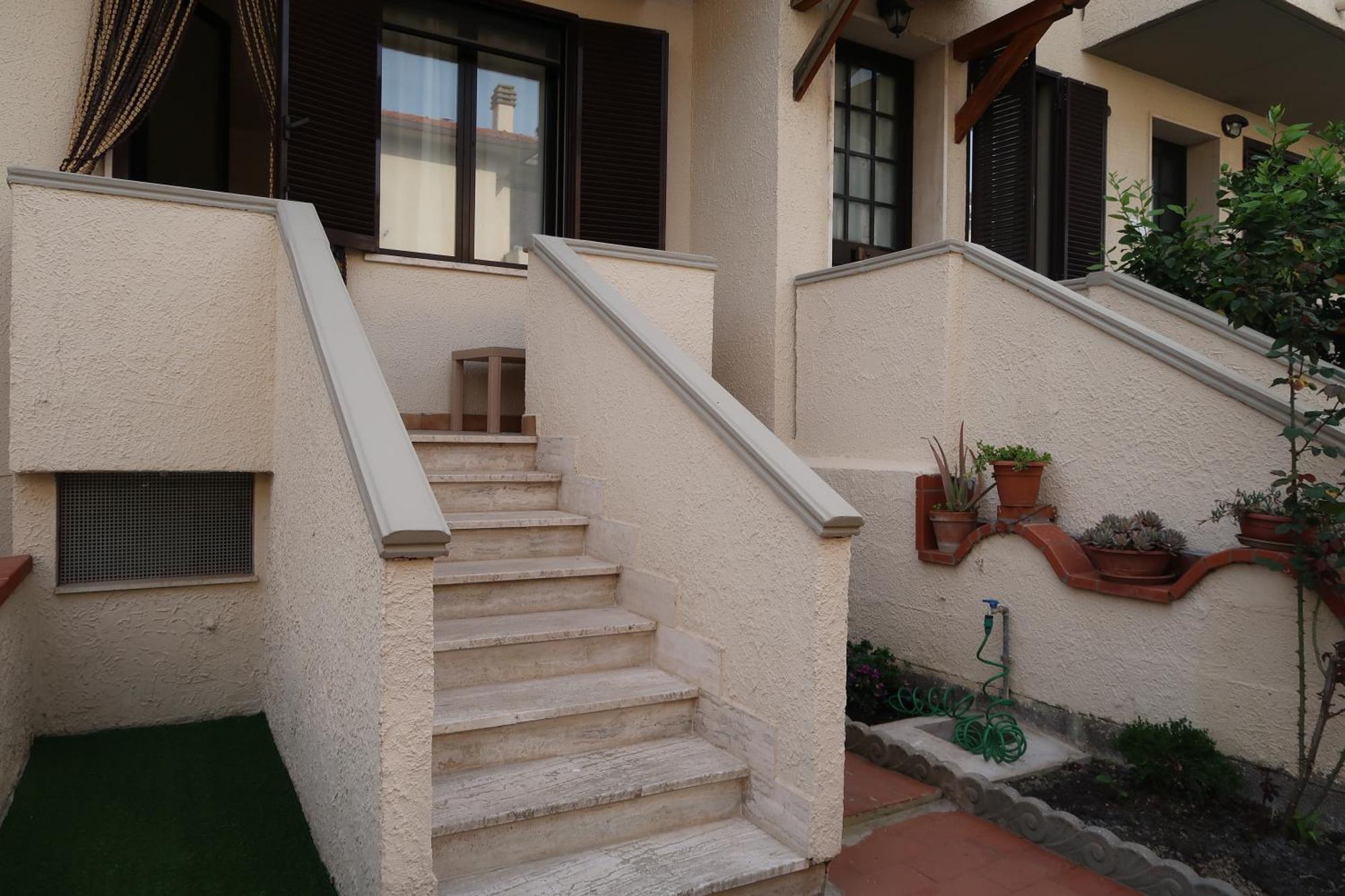 Appartamento Casa Giuliva Cecina  Esterno foto